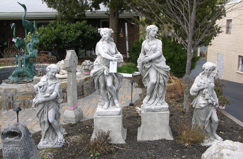 Garden statues